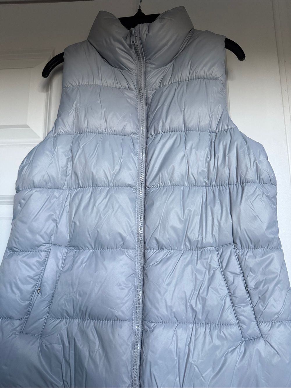 Old Navy Light Silver Quilted Puffer Vest